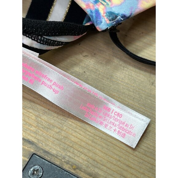 Victorias Secret Pink Wirefree Push-Up Bra Size 36B - Picture 7 of 7